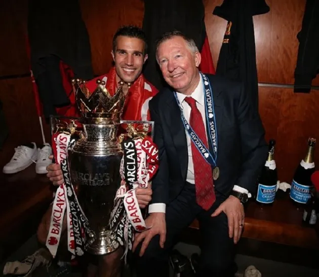 3 cầu thủ may mắn từng được Sir Alex lẫn Arsene Wenger dẫn dắt - Bóng Đá