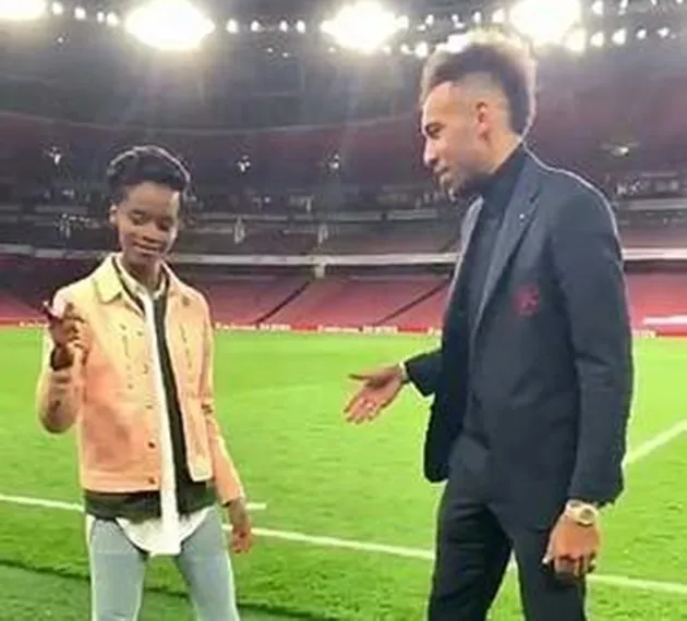 Aubameyang gặp công chúa Wakanda - Bóng Đá