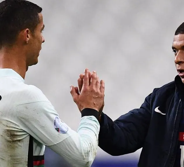 Manchester United plot sensational move for Kylian Mbappe as Cristiano Ronaldo replacement in January - Bóng Đá