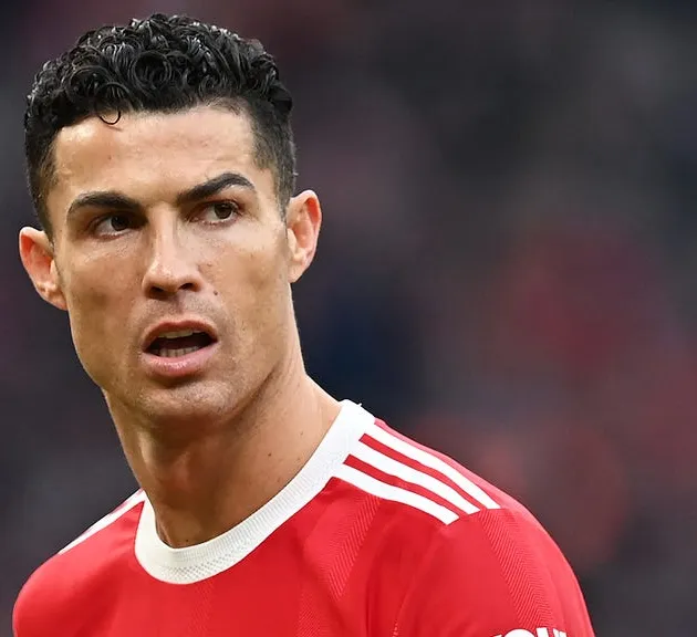 Ronaldo admits 'I don’t have many years left' but Man Utd superstar still plans to play into his 40s - Bóng Đá