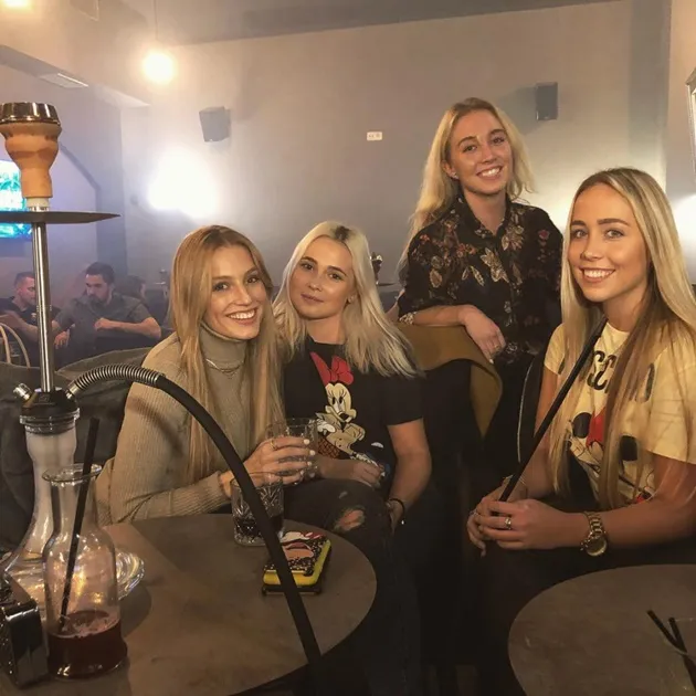 Mục tiêu Arsenal Jankto phê pha shisha - Bóng Đá
