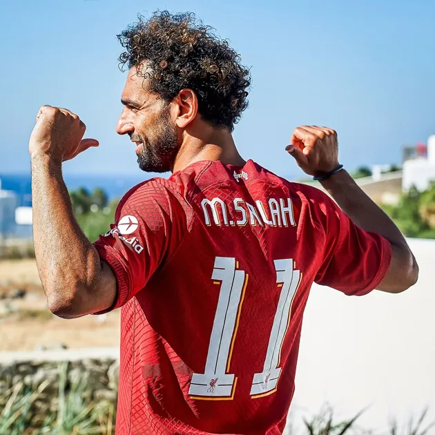 Mohamed Salah enjoys a sun-soaked holiday on the beaches of Greek island Mykonos - Bóng Đá