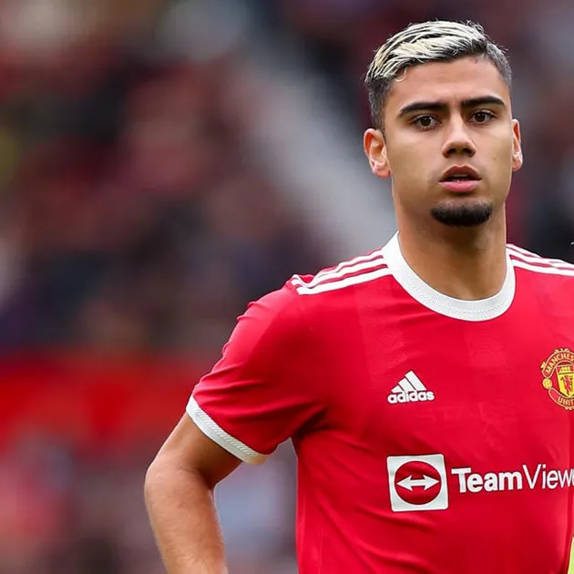 ‘Important people’ at club working to cancel deal with Man United - Pereira - Bóng Đá