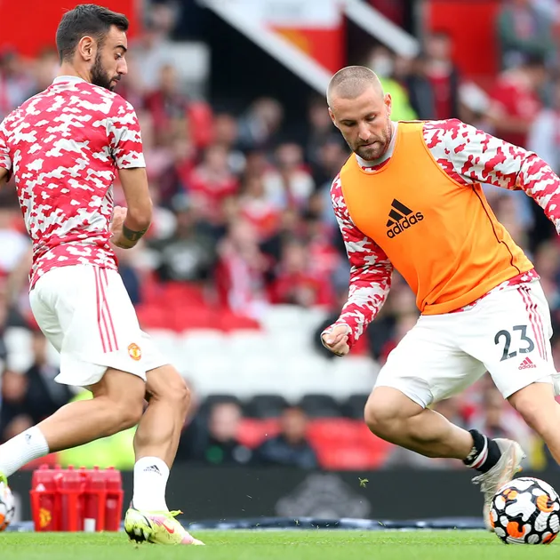 United to discuss new deal for Shaw in coming weeks, says Romano - Bóng Đá