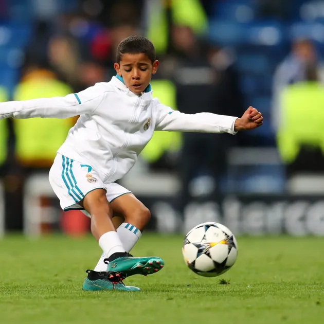 Real Madrid sign Cristiano Ronaldo’s son for the youth academy – report - Bóng Đá