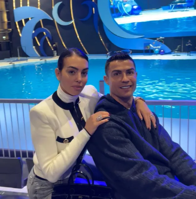 Inside Cristiano Ronaldo and Georgina Rodriguez - Bóng Đá