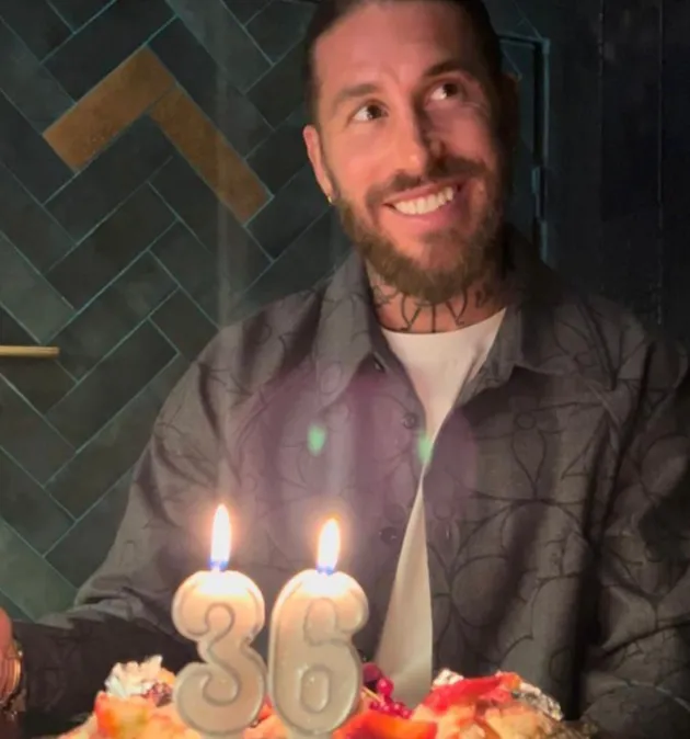 SERGIO RAMOS celebrated his 36th birthday in style with wife Pilar Rubio. - Bóng Đá