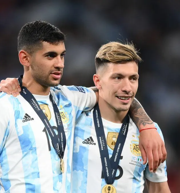 Why Manchester United star Lisandro Martinez has been left out of Argentina XI for crucial group stage clash with Poland - Bóng Đá