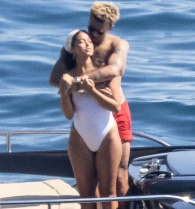 Dele Alli grabs stunning new girlfriend Cindy Kimberly - Bóng Đá