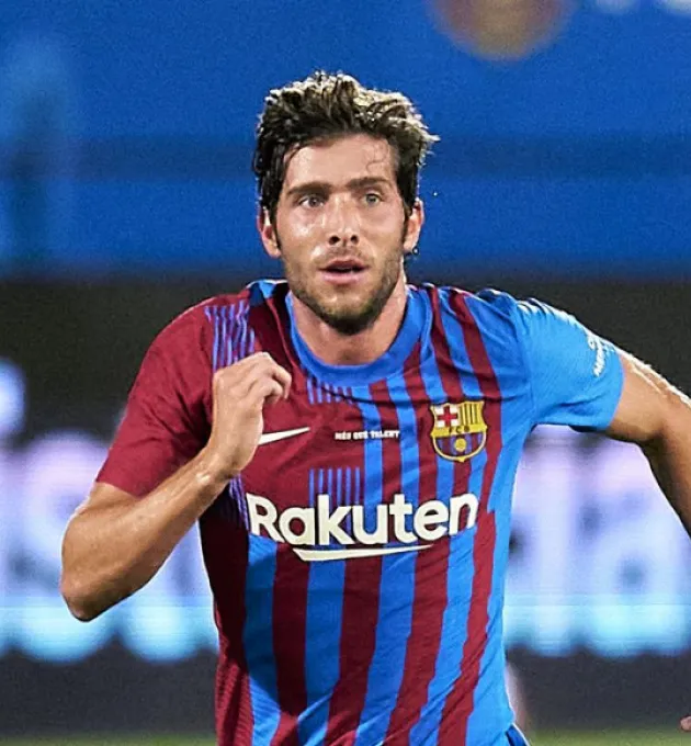 Arsenal are claimed to be leading the race to sign Sergi Roberto from Barcelona - Bóng Đá