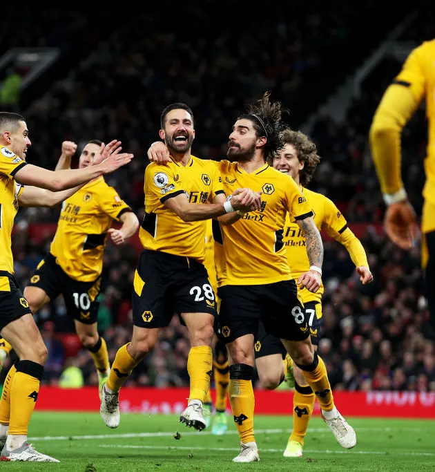 Ruben Neves and Joao Moutinho show Manchester United what team desperately needs - Bóng Đá