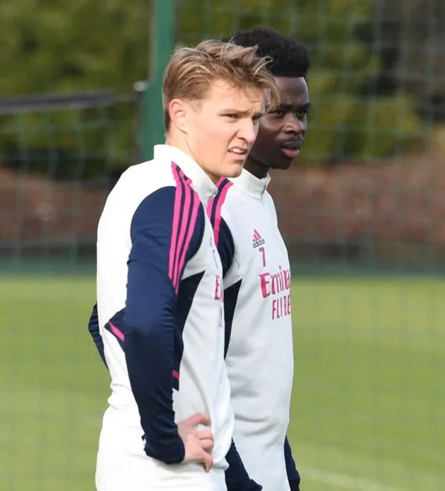 Xhaka, Saka and Zinchenko are put through paces in training - Bóng Đá