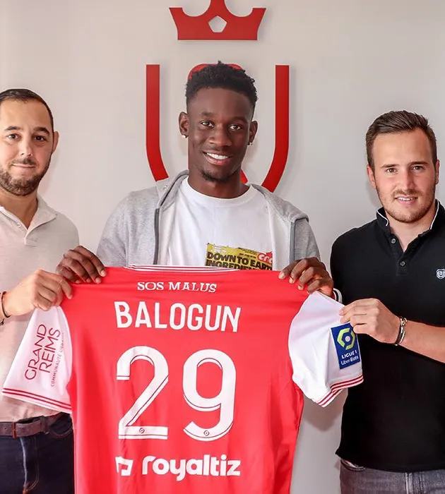 Official: Balogun - Bóng Đá