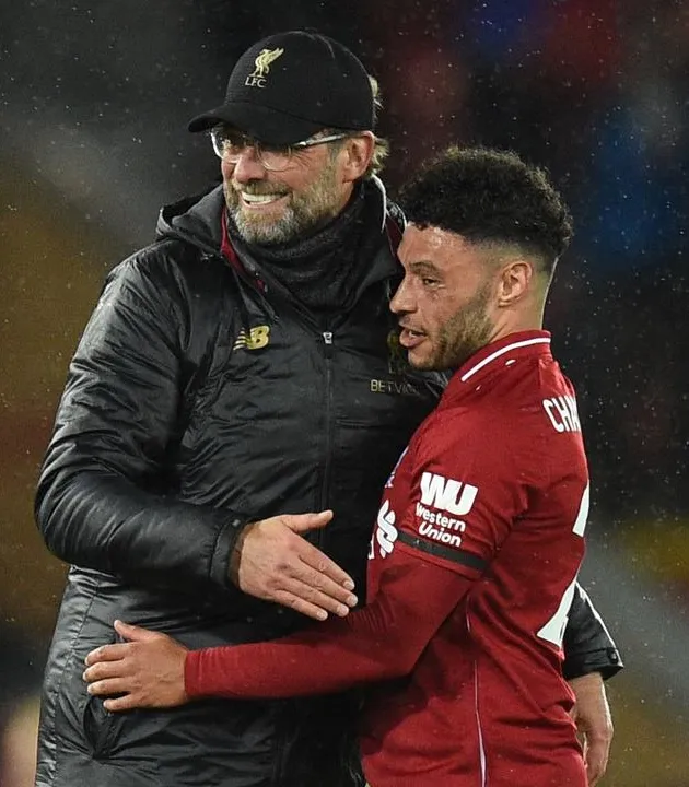 Liverpool nói không với Oxlade-Chamberlain - Bóng Đá