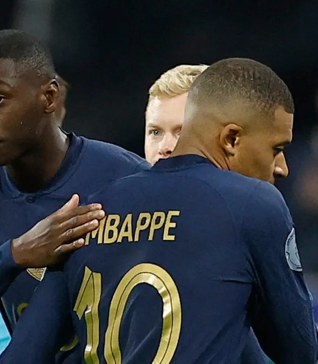 ‘He is very complete’ – Kylian Mbappe hails Manchester United target Randal Kolo Muani - Bóng Đá