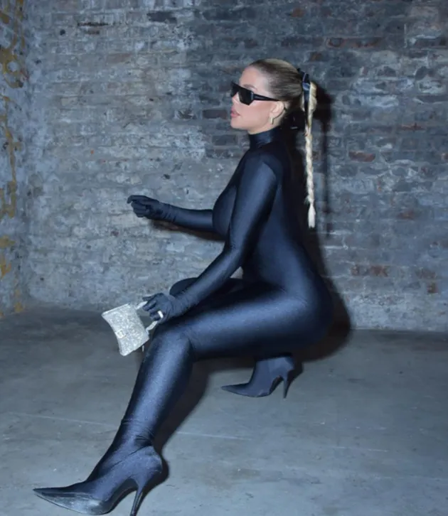 Wanda Icardi sends fans into meltdown in skin-tight catsuit  - Bóng Đá