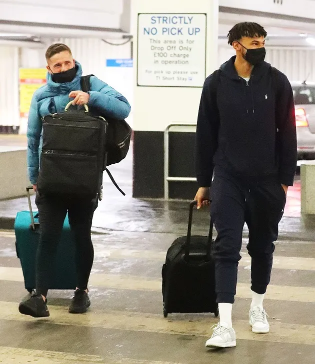 Man Utd stars Harry Maguire and Marcus Rashford jet off to Dubai with target John McGinn - Bóng Đá