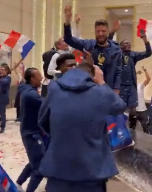 Inside France’s wild dressing room and hotel celebrations after reaching World Cup final - Bóng Đá