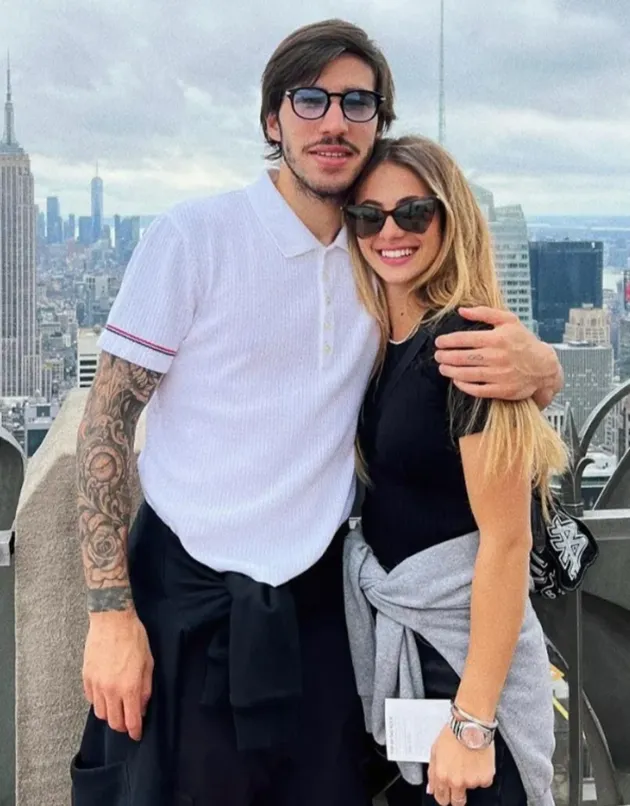 Meet eight glamorous Wags set to grace Premier League this season - Bóng Đá