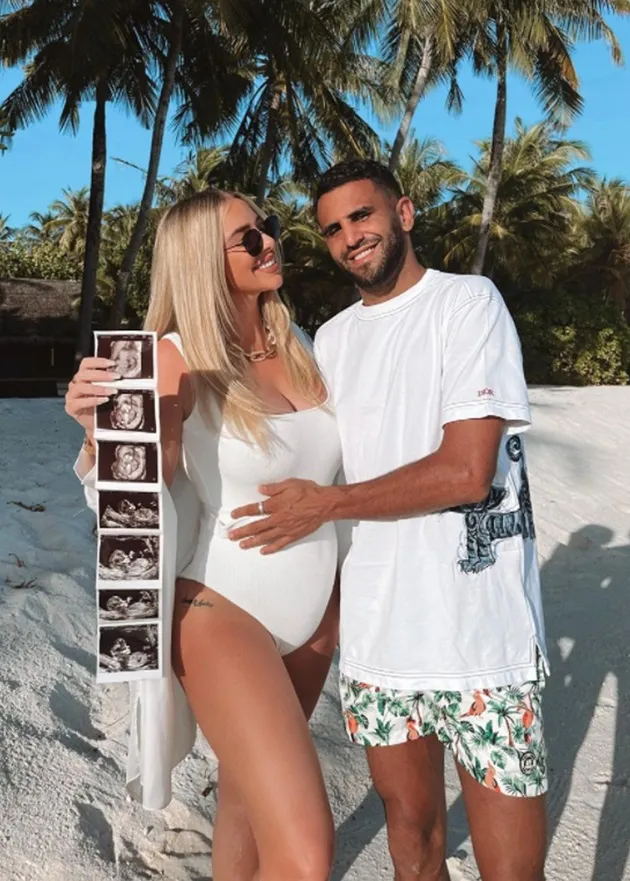 Riyad Mahrez's wife Taylor Ward announces she's expecting child with Man City star - Bóng Đá