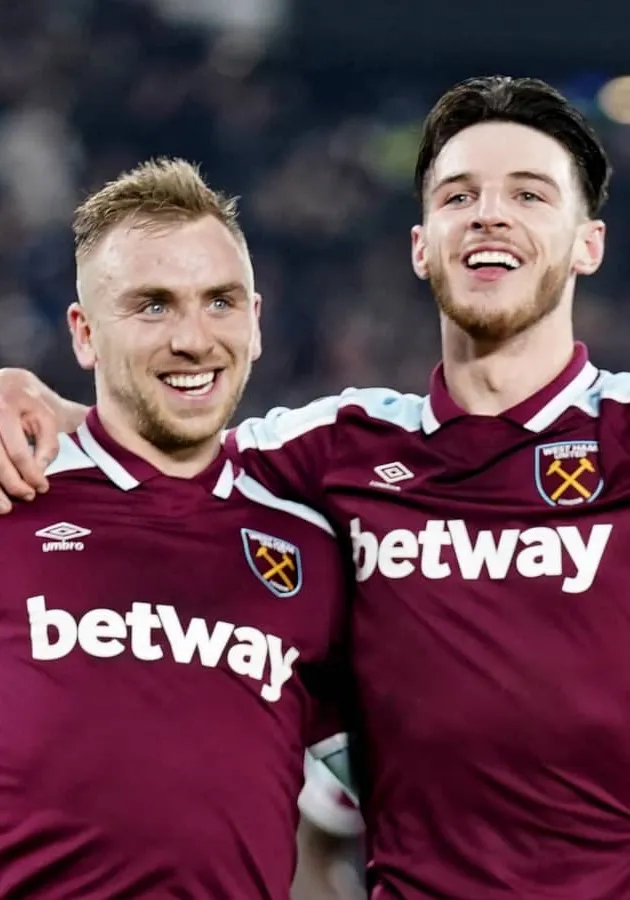 Erik ten Hag told to ignore Declan Rice and launch massive Man Utd bid for West Ham teammate - Bóng Đá