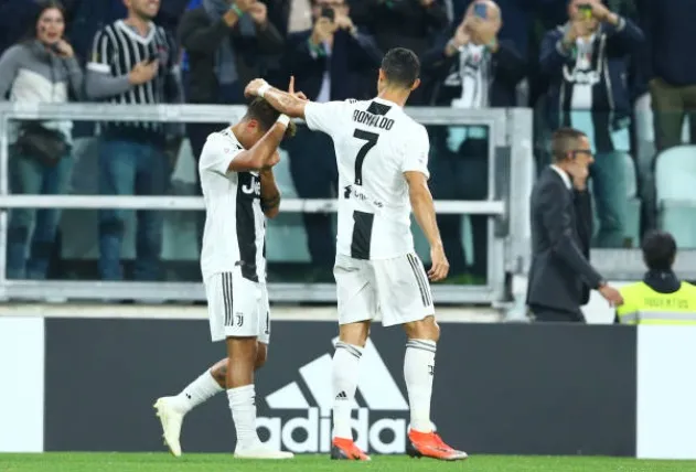 Dybala khóc sướt mướt khi ghi bàn hồi sinh - Bóng Đá