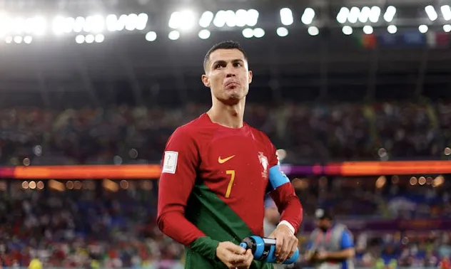 Two Saudi Arabian clubs battling for Cristiano Ronaldo? - Bóng Đá