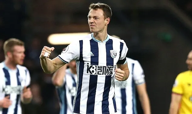 West Brom ra giá mới cho Jonny Evans - Bóng Đá