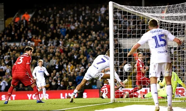 Ảnh leeds united vs nottingham forest - Bóng Đá