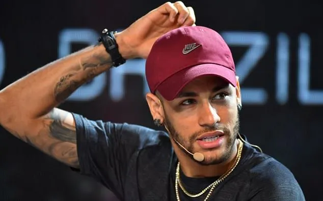 Neymar ấn định ngày trở lại - Bóng Đá