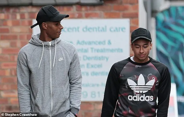 Rashford cùng Lingard 'đánh lẻ' sau thất bại của Man Utd - Bóng Đá