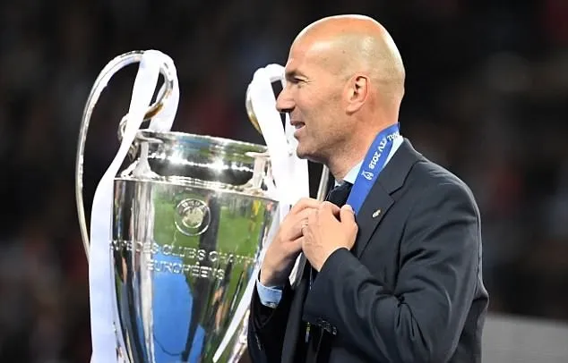 Thống kê sự nghiệp vĩ đại của Zinedine Zidane ở Real  - Bóng Đá