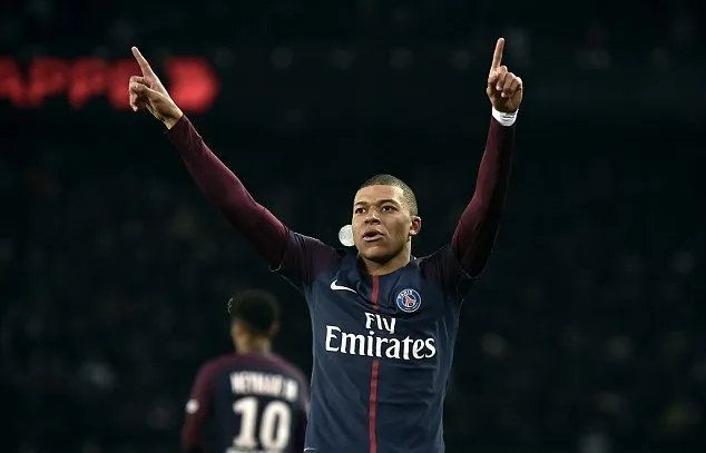 PSG thắng dễ ở trận siêu kinh điển, nhưng Neymar bật khóc vì chấn thương - Bóng Đá