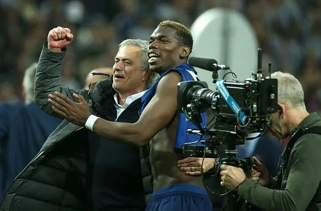 Qúa khứ bất hảo của Pogba từ ngày trở lại M.U - Bóng Đá