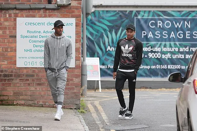 Rashford cùng Lingard 'đánh lẻ' sau thất bại của Man Utd - Bóng Đá