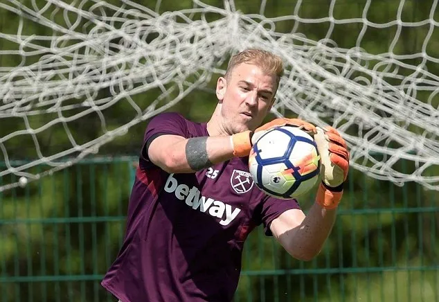 Sau tất cả, Joe Hart đã trở lại Man City - Bóng Đá