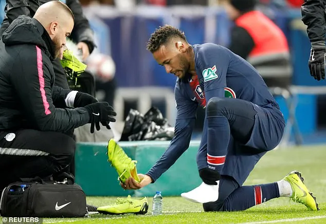 neymar trở lại tập luyện - Bóng Đá