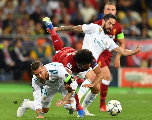 phản ứng của Salah khi gặp lại Ramos? - Bóng Đá