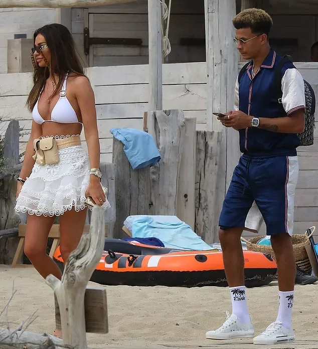 Dele Alli's model girlfriend Ruby Mae catches the eye in a busty white bikini top - Bóng Đá