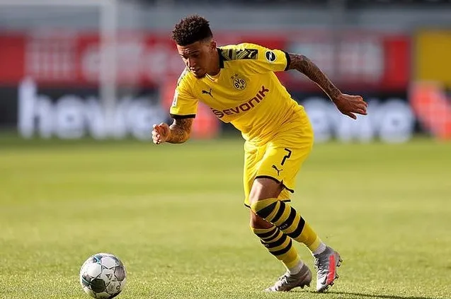 Jadon Sancho’s hard-earned summer break with water sports, healthy diet and workouts - Bóng Đá