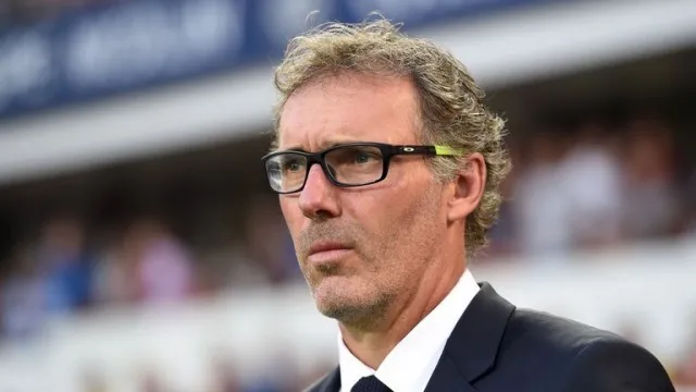 real ra giá cho Sterling, Laurent blanc thay Mourinho - Bóng Đá