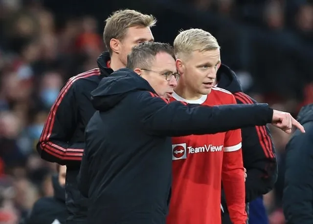 Ralf Rangnick addresses Donny van de Beek’s future - Bóng Đá