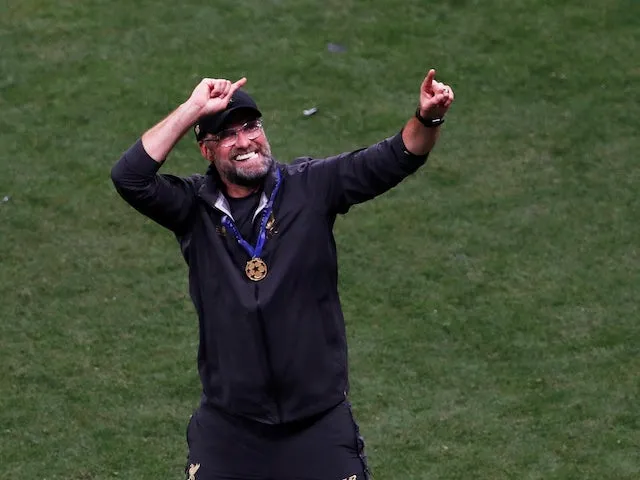 Có danh hiệu đầu tiên, Klopp nhận ngay hợp đồng khủng - Bóng Đá
