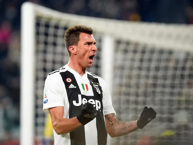 Manchester United 'want one more striker after Mario Mandzukic' - Bóng Đá