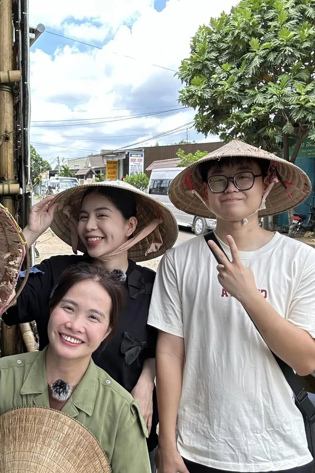 con-rieng-cua-ton-bang-noi-1-cau-an-y-2