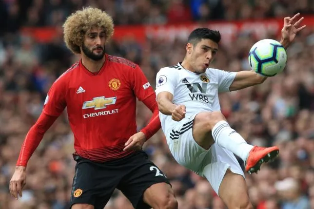 Fellaini thú nhận làm fan M.U lo lắng - Bóng Đá