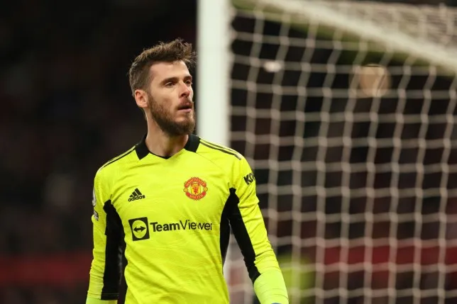 ‘Still not happy!’ Roy Keane tells Erik ten Hag to replace Man Utd star David de Gea - Bóng Đá