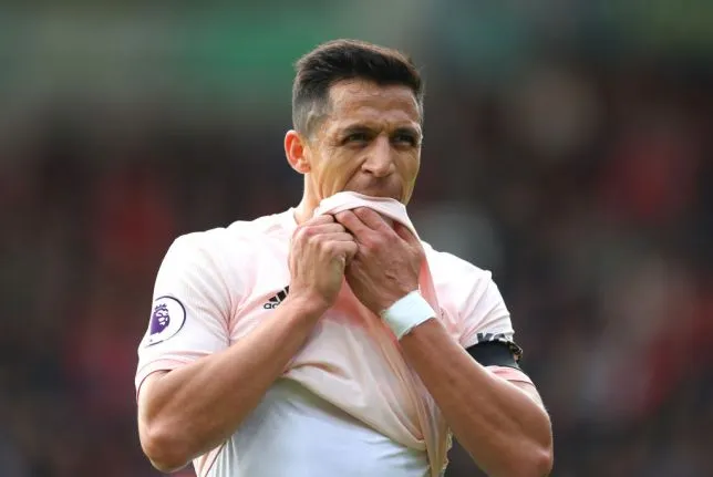 Sốc! Sanchez bị cô lập tại Man Utd, chỉ nói chuyện với 3 cái tên này - Bóng Đá