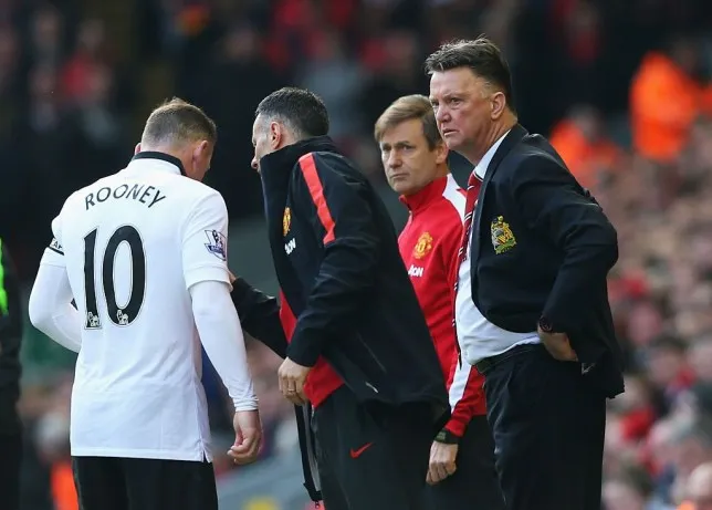 Ryan Giggs responds to Wayne Rooney’s claim he learned more under Louis van Gaal than Sir Alex Ferguson    - Bóng Đá