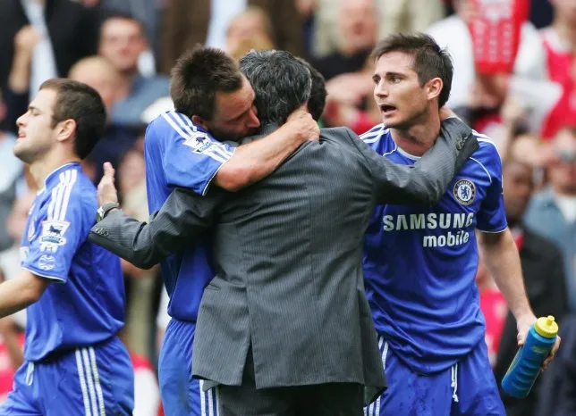 Steve Sidwell: Chelsea stars John Terry, Frank Lampard and Didier Drogba cried when Jose Mourinho was axed    - Bóng Đá